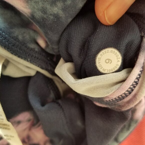 Lululemon Align High-Rise Pant 28" Circulate Tie Dye Mineral Blue Multi, size 6 - Picture 8 of 9